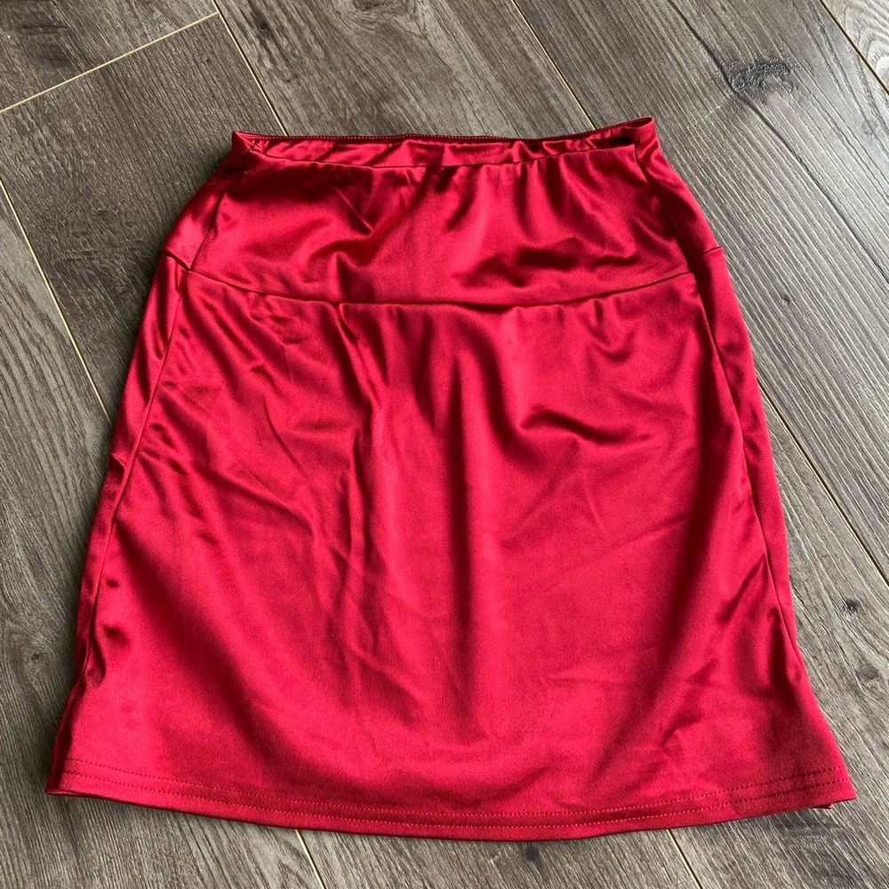 3/$30 Wet Seal red satin mini skirt w\ lining
